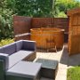 RATTAN-SITZECKE MIT BADEZUBER